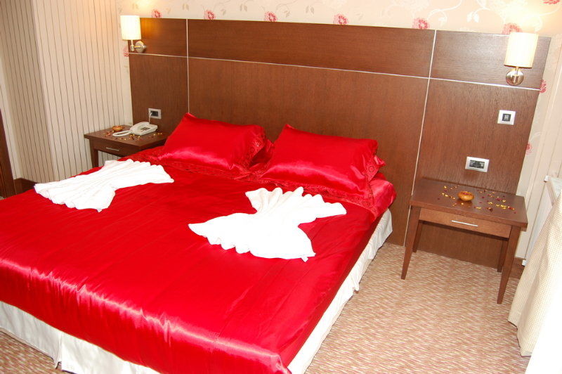 Emet Thermal Resort & Spa Hotel Εξωτερικό φωτογραφία